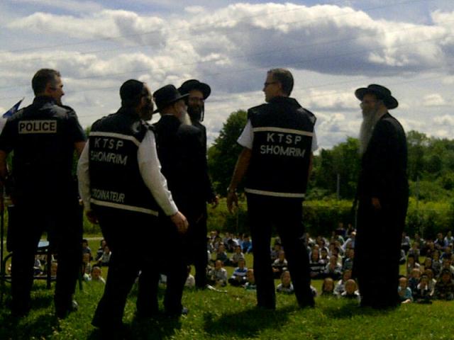Shomrim with police